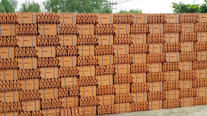 Ngói đất nung truyền thống, ngói mũi tên