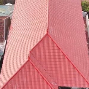 Mái ngói màu đỏ sử dụng ngói men HL04