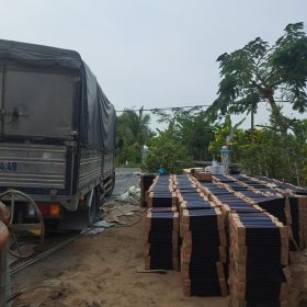 Ngói Helen tập kết tại công trình